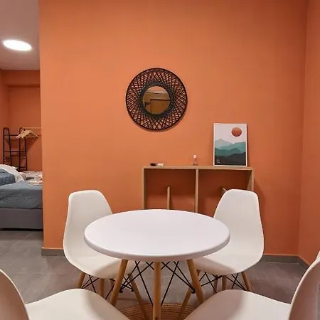 Under The Palm Tree Boutique Apartman