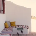 Under The Palm Tree Boutique * Áno Meriá