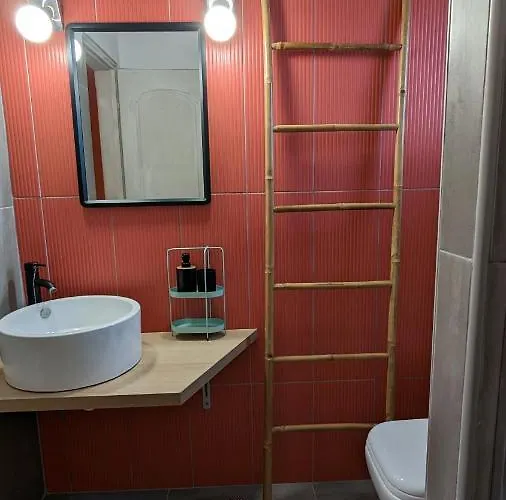 公寓 Under The Palm Tree Boutique *