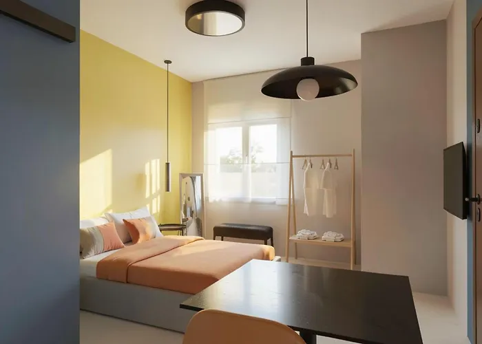 Under The Palm Tree Boutique Áno Meriá